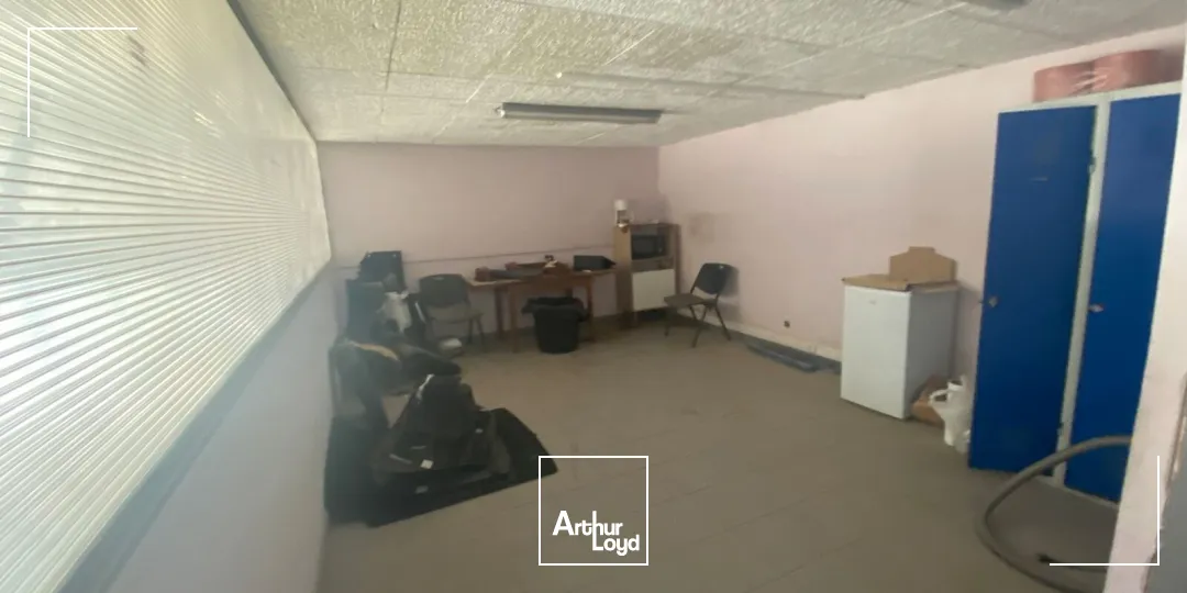 Locaux d'activité & Entrepôts - Vente - GRANS - 13450 - 380-380 - 7731525