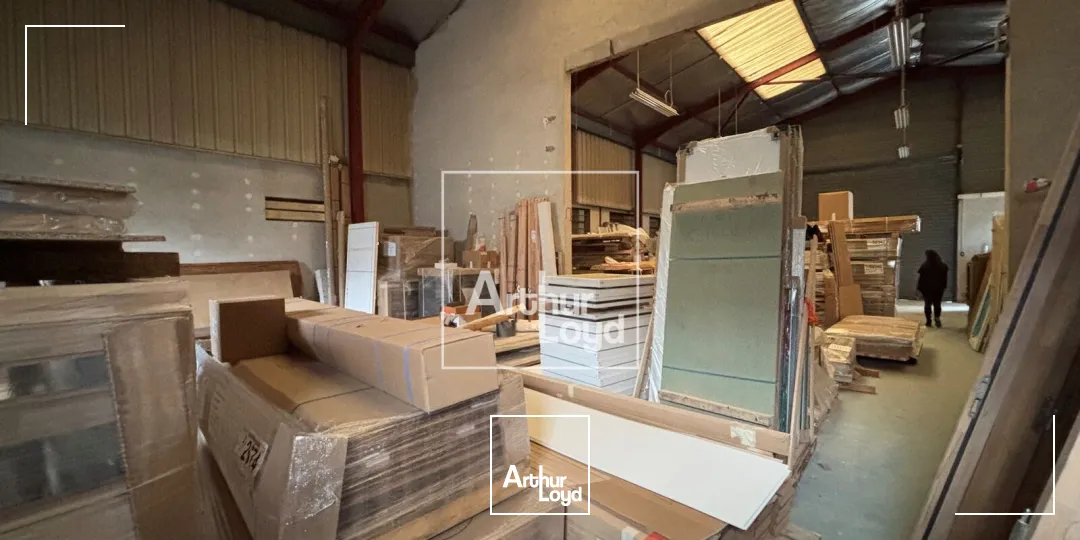 Locaux d'activité & Entrepôts - Location - ECHIROLLES - 38130 - 284-284 - 7731593