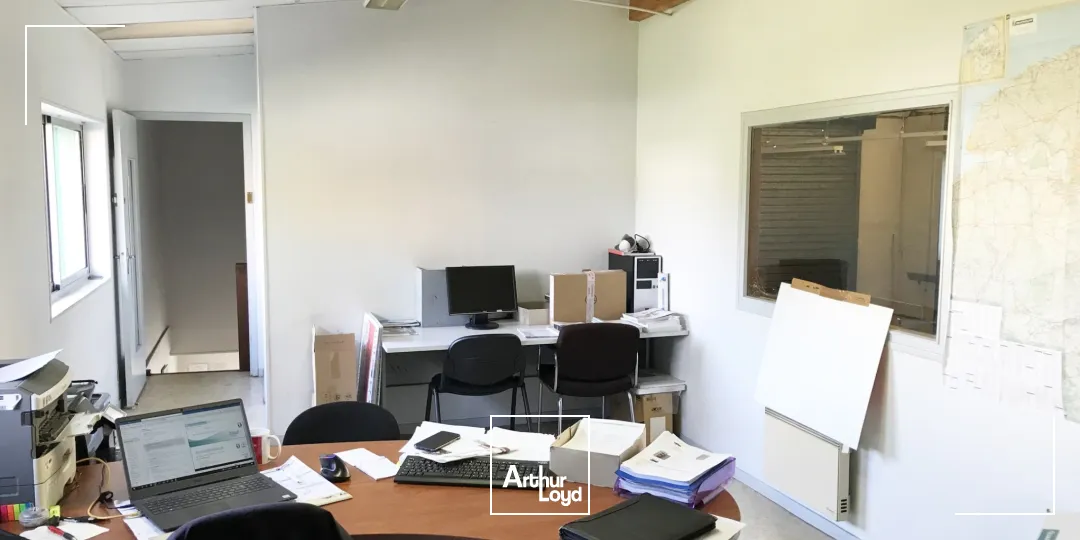 Locaux d'activité & Entrepôts - Location - LE PETIT QUEVILLY - 76140 - 560-560 - 7731622