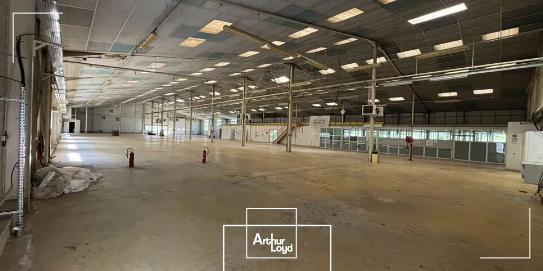Locaux d'activité & Entrepôts - Location - SOUILLAC - 46200 - 3000-3000 - 7732283