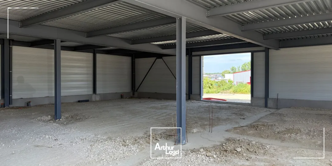 Locaux d'activité & Entrepôts - Vente - INGRE - 45140 - 251-1208 - 7732536