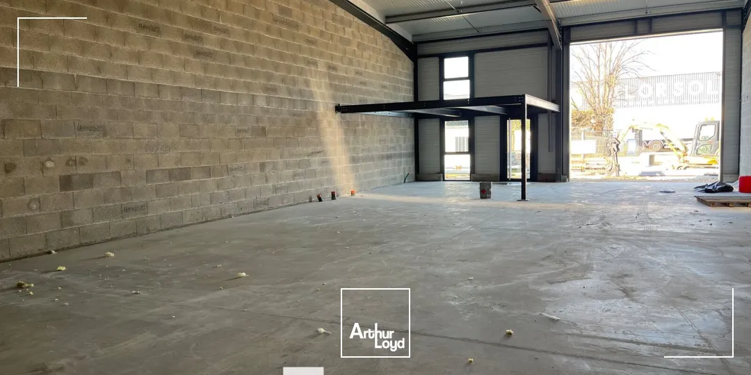 Locaux d'activité & Entrepôts - Vente - TIGNIEU JAMEYZIEU - 38230 - 137-137 - 7732853