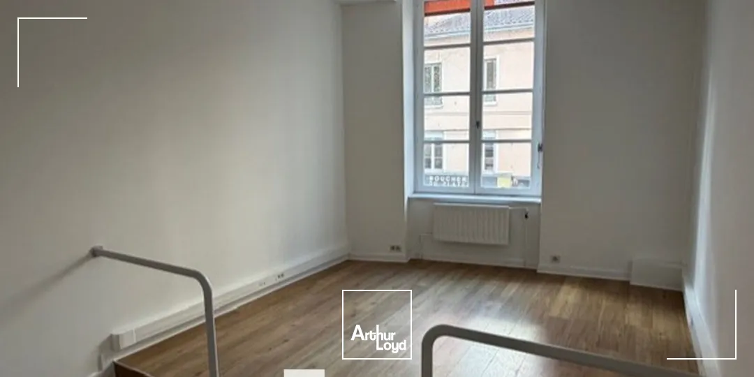 Bureaux - Location - LYON - 69004 - 104.4-104.4 - 7732886