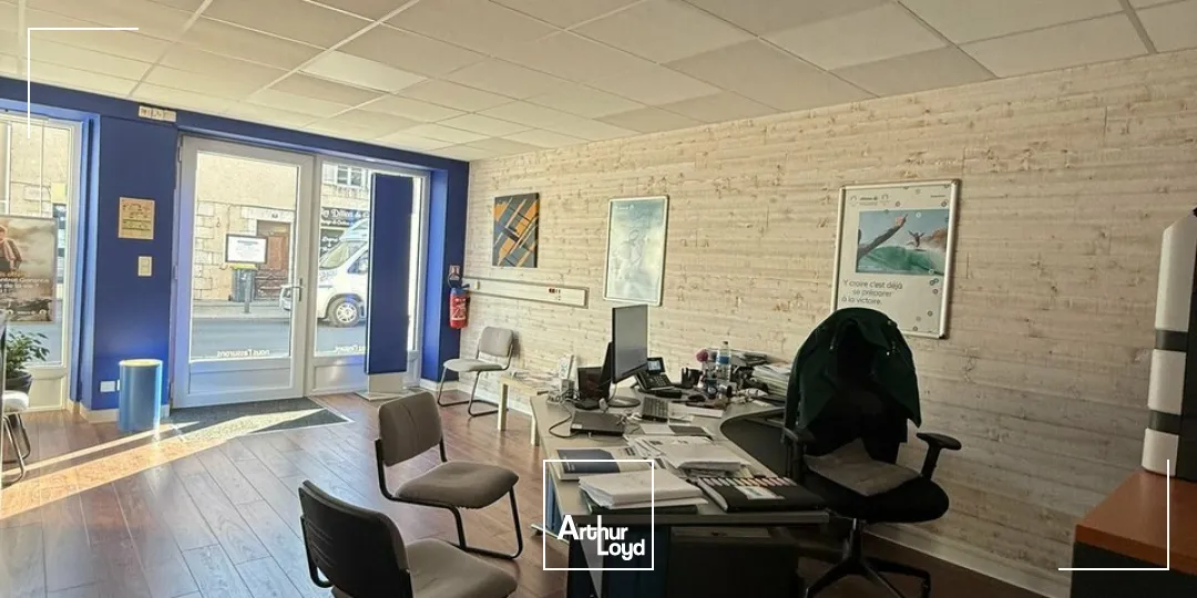 Locaux d'activité & Entrepôts - Vente - TERRASSON-LAVILLEDIEU - 24120 - 136-136 - 7733108