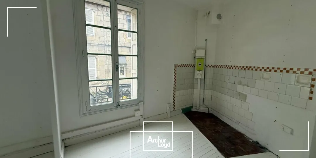 Locaux commerciaux - Location - BRIVE-LA-GAILLARDE - 19100 - 99-99 - 7733161