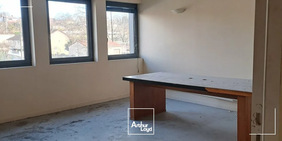 Bureaux - Location - SOUILLAC - 46200 - 324-324 - 7733164