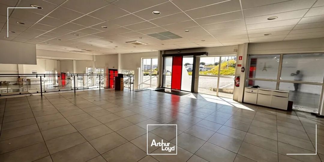 Locaux commerciaux - Vente - CHAMPNIERS - 16430 - 2700-2700 - 7733298