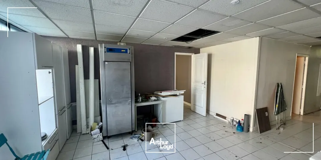 Locaux commerciaux - Location - SOYAUX - 16800 - 64-64 - 7733304