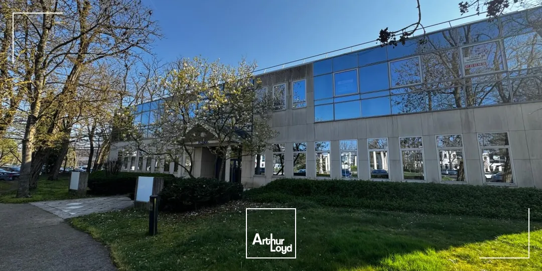 Bureaux - Vente - ERAGNY - 95610 - 206.6-206.6 - 7733625