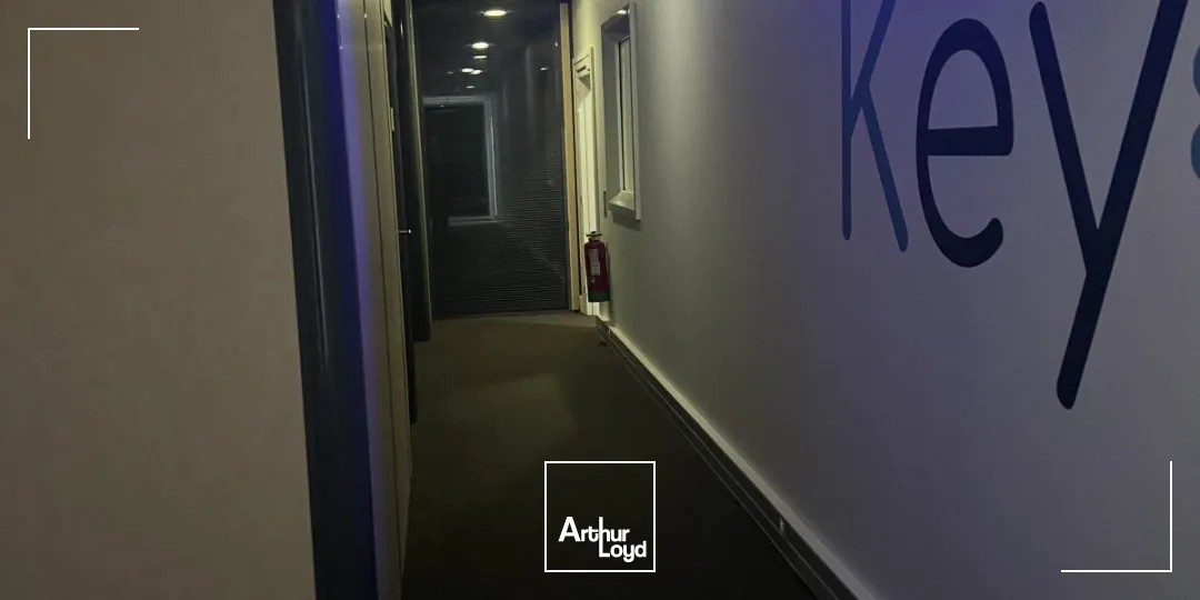 Locaux d'activité & Entrepôts - Location - TRAPPES - 78190 - 1183-1183 - 7733745