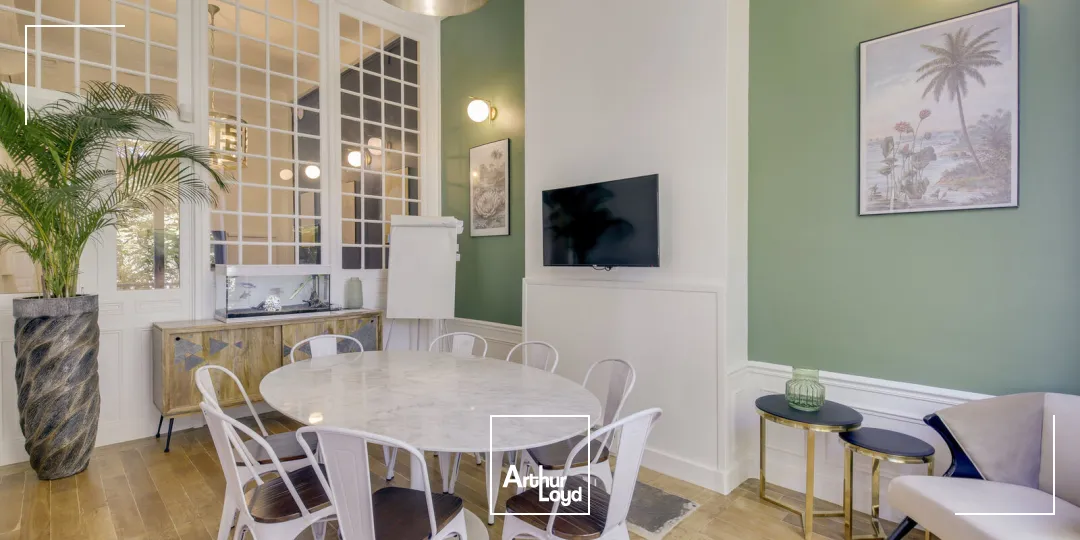 Bureaux - Coworking - PARIS - 75017 - 210-560 - 7733772