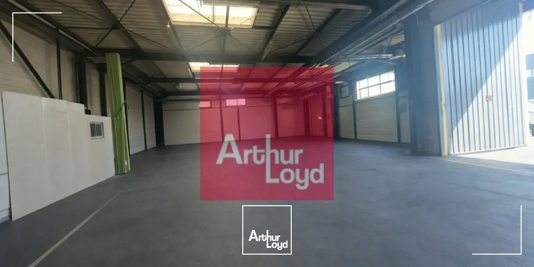 Locaux d'activité & Entrepôts - Location - CLERMONT-FERRAND - 63100 - 1400-1400 - 7734943