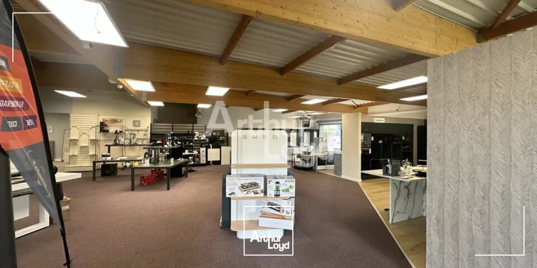 Locaux commerciaux - Vente - VITRÉ - 35500 - 310-910 - 7734994