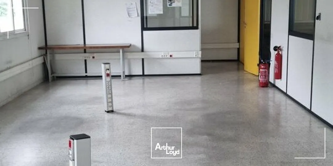 Locaux d'activité & Entrepôts - Location - JAUNAY CLAN - 86130 - 3868-3868 - 7735016