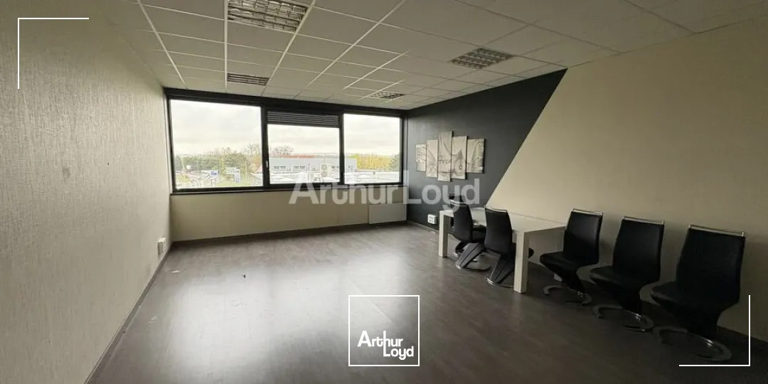 Bureaux - Location - CORMONTREUIL - 51350 - 36-36 - 7735024
