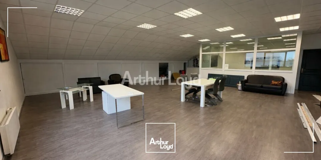 Bureaux - Location - CORMONTREUIL - 51350 - 120-120 - 7735025
