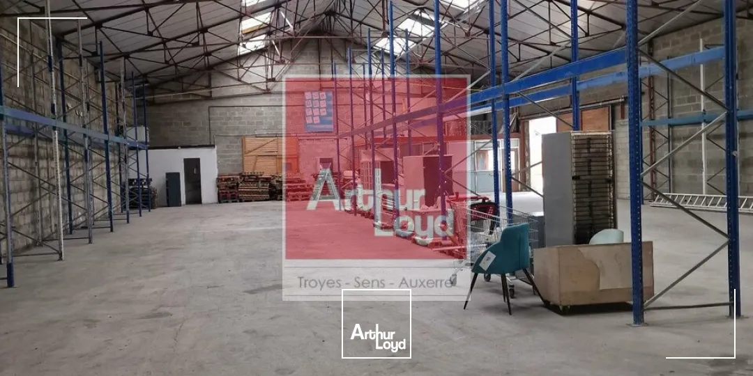 Locaux d'activité & Entrepôts - Location - ÉTIGNY - 89510 - 900-900 - 7735028