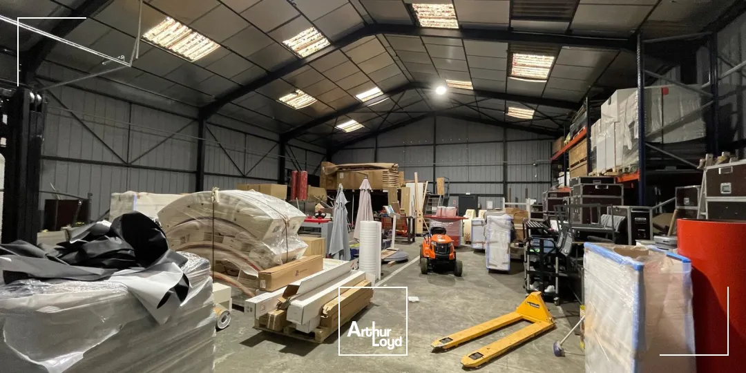 Locaux d'activité & Entrepôts - Vente - CAMBRONNE LES RIBECOURT - 60170 - 1131-1131 - 7735063