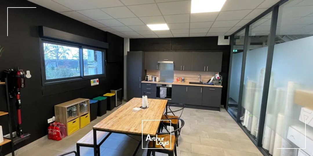 Locaux d'activité & Entrepôts - Vente - CAMBRONNE LES RIBECOURT - 60170 - 1131-1131 - 7735064