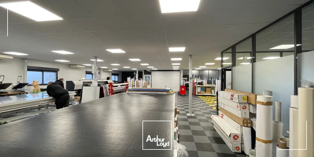 Locaux d'activité & Entrepôts - Vente - CAMBRONNE LES RIBECOURT - 60170 - 1131-1131 - 7735061