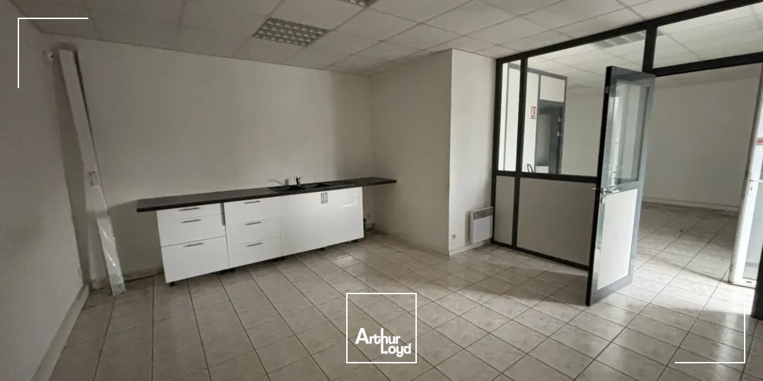 Locaux d'activité & Entrepôts - Location - SAINTE LUCE SUR LOIRE - 44980 - 365-749 - 7735291