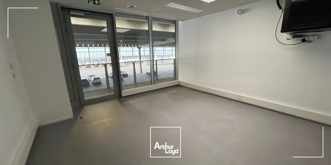 Locaux d'activité & Entrepôts - Location - REZE - 44400 - 334-334 - 7735311