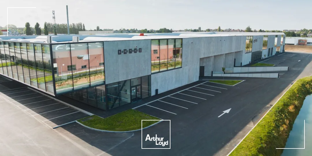 Locaux d'activité & Entrepôts - Location - LE MESNIL AMELOT - 77990 - 536-5547 - 7735495