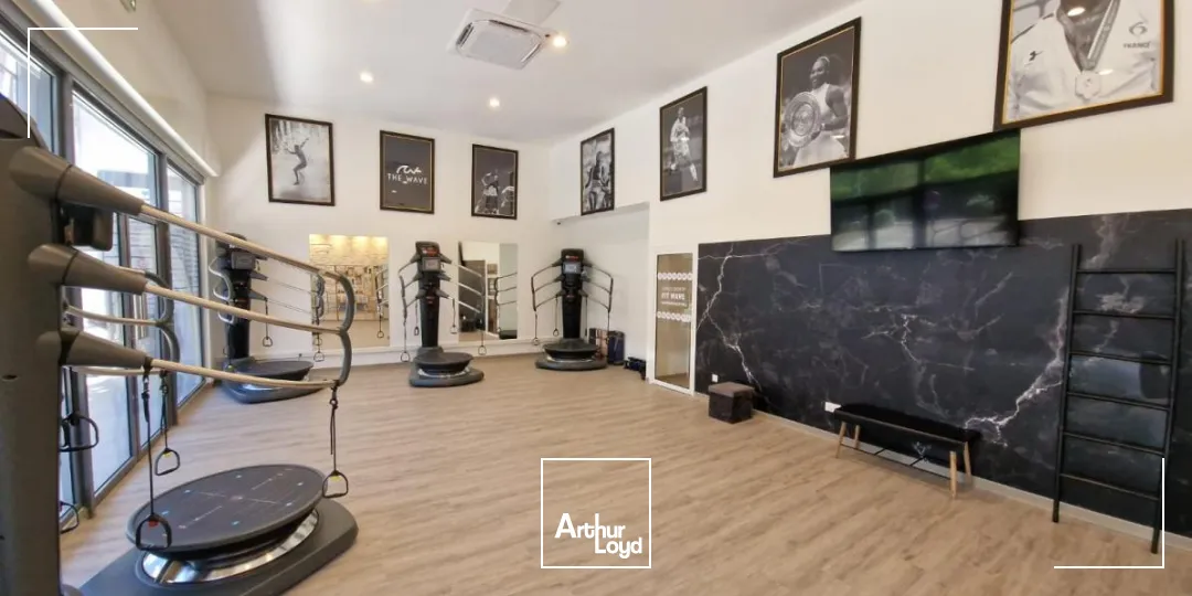 Locaux commerciaux - Location - Baie Mahault - 97122 - 323-323 - 7735795