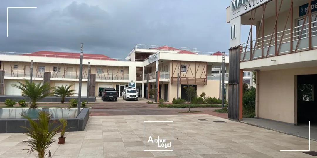 Locaux commerciaux - Location - Le Moule - 97160 - 50-50 - 7735804