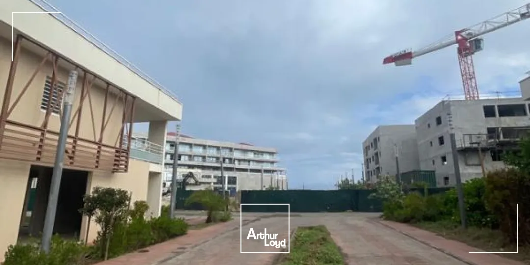 Locaux commerciaux - Location - Le Moule - 97160 - 50-50 - 7735805