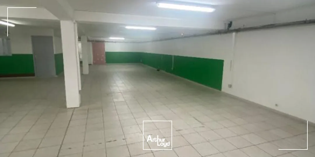 Locaux commerciaux - Location - Le Lamentin - 97232 - 270-270 - 7735945