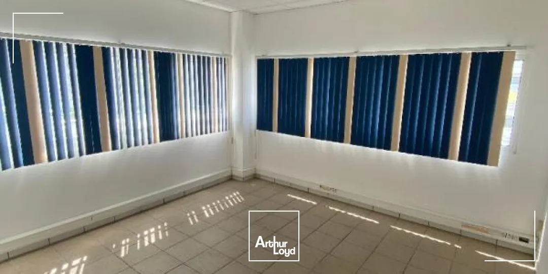 Bureaux - Location - Fort De France - 97200 - 70-70 - 7735984