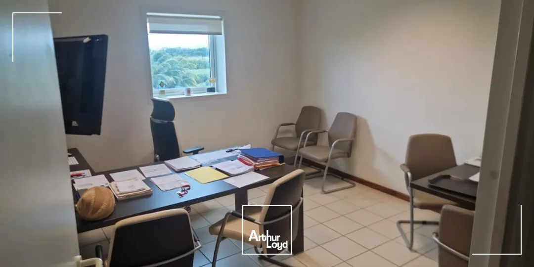 Bureaux - Location - Le Lamentin - 97232 - 130-130 - 7736100