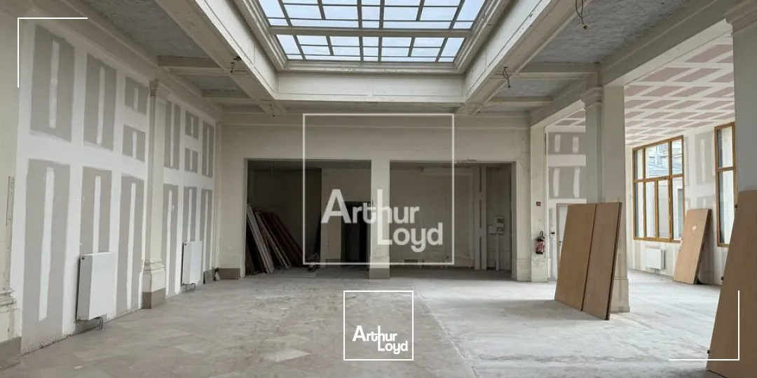 Locaux commerciaux - Location - MONTEREAU-FAULT-YONNE - 77130 - 363-363 - 7736276