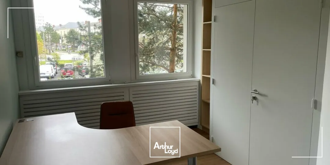 Bureaux - Vente - LA ROCHE SUR YON - 85000 - 65-65 - 7736302