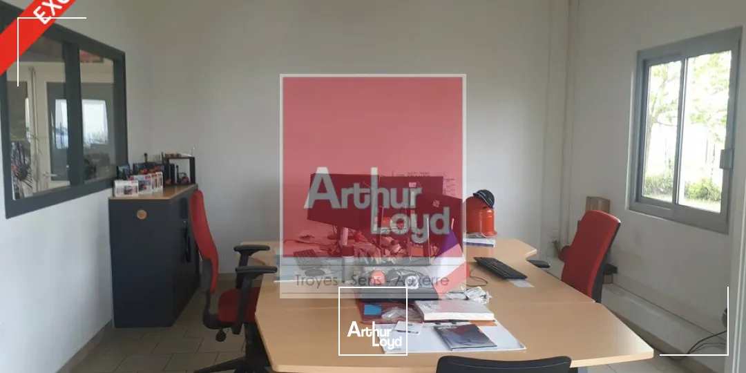 Locaux d'activité & Entrepôts - Location - LA CHAPELLE-SAINT-LUC - 10600 - 997-997 - 7736317