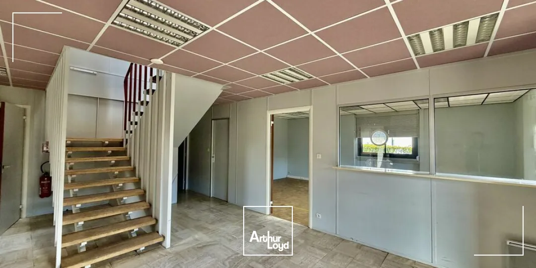 Locaux d'activité & Entrepôts - Location - ROGERVILLE - 76700 - 1870-1870 - 7736355