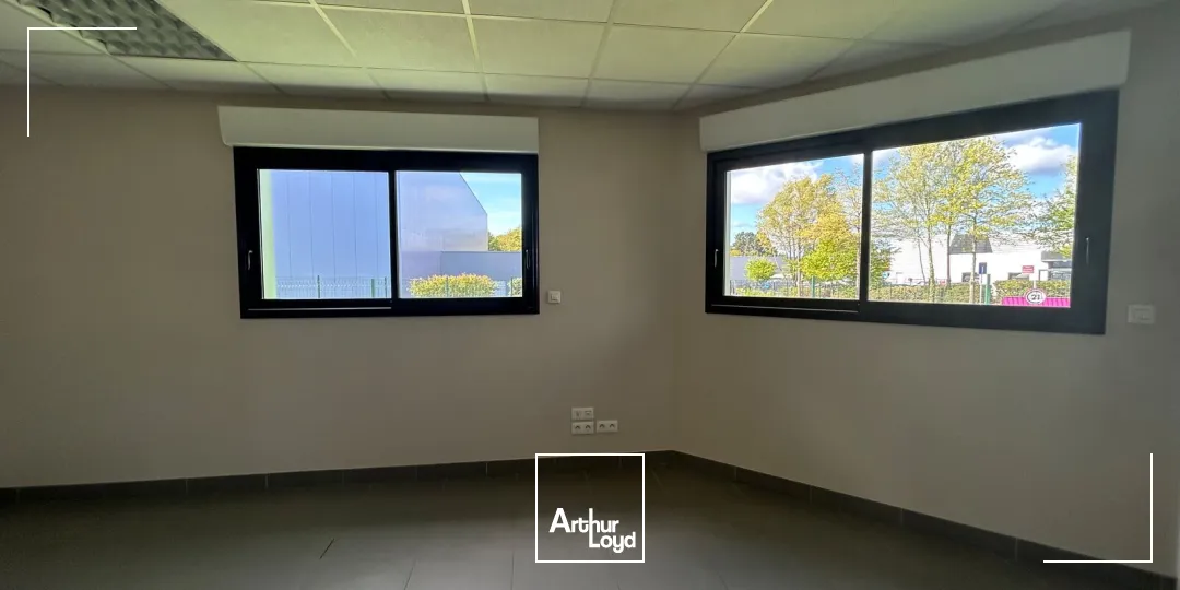 Locaux d'activité & Entrepôts - Location - SAINT NAZAIRE - 44600 - 541.45-541.45 - 7736425
