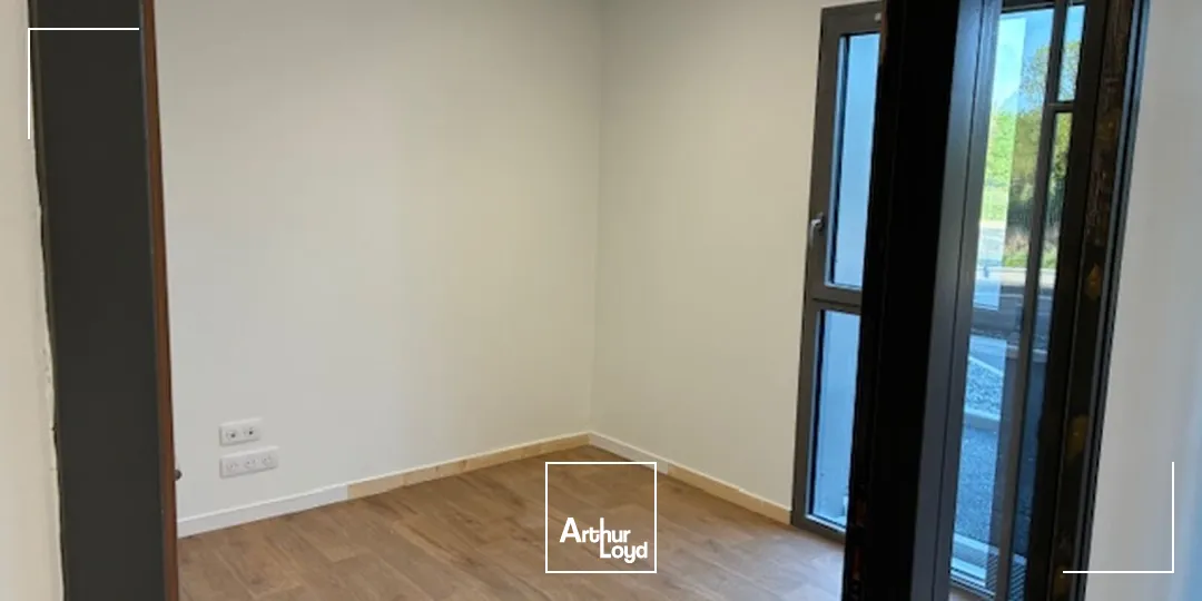 Bureaux - Location - CAMPBON - 44750 - 70-70 - 7736435