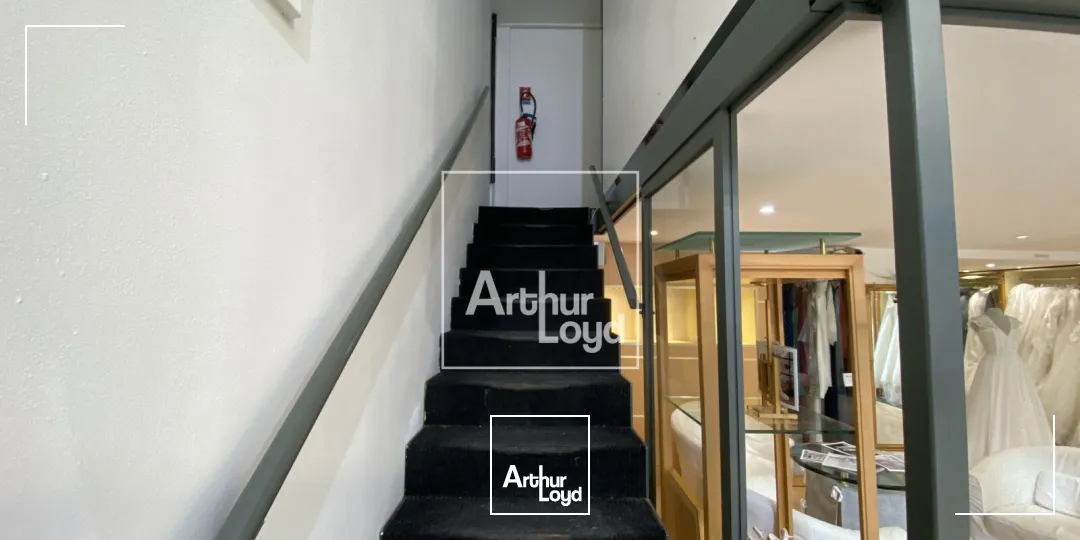 Locaux commerciaux - Location - GRENOBLE - 38000 - 140-140 - 7736534