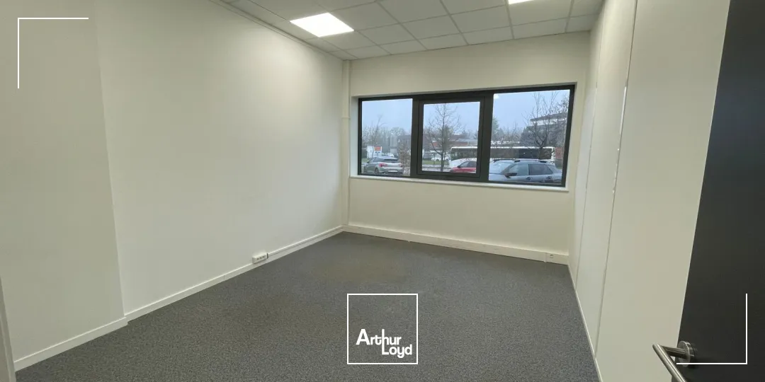 Bureaux - Location - ISNEAUVILLE - 76230 - 142.5-142.5 - 7736560
