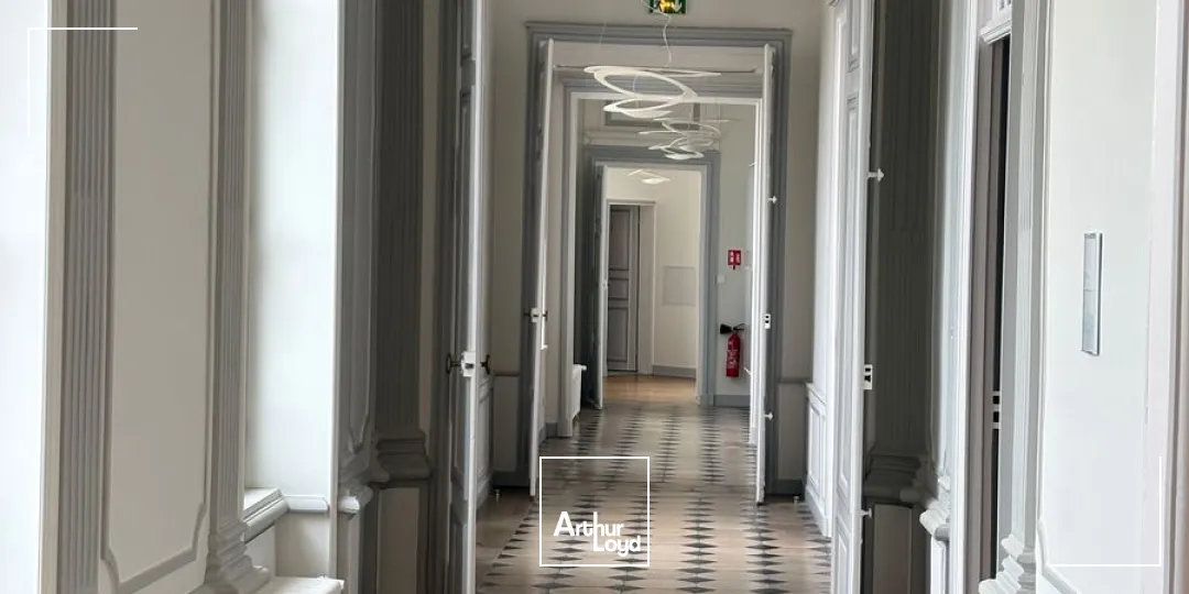 Bureaux - Location - LA CHAPELLE SAINT MESMIN - 45380 - 18-204 - 7736617