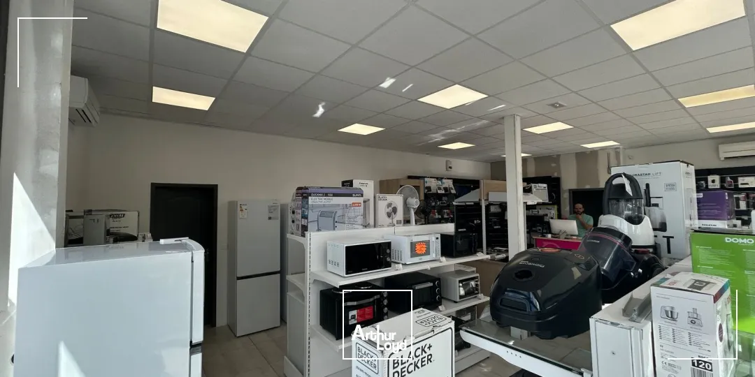 Locaux commerciaux - Location - PERPIGNAN - 66000 - 86.8-86.8 - 7736753