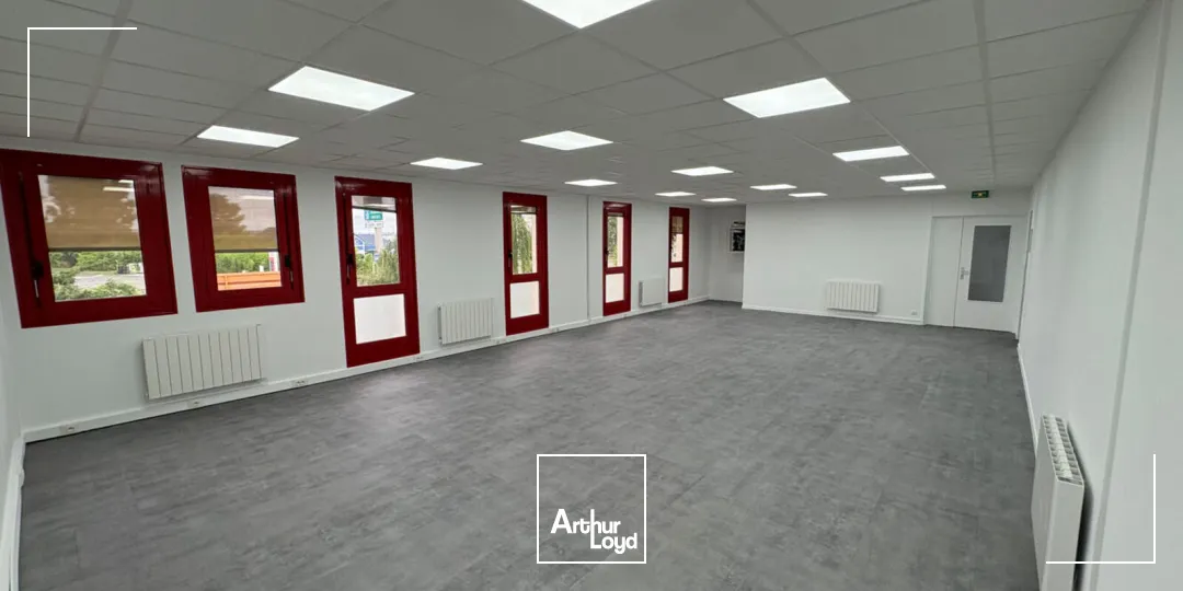 Locaux commerciaux - Location - ERAGNY - 95610 - 366-2003 - 7736783