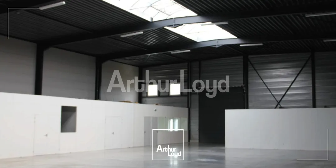 Locaux d'activité & Entrepôts - Location - RONCQ - 59223 - 300-942 - 7736907