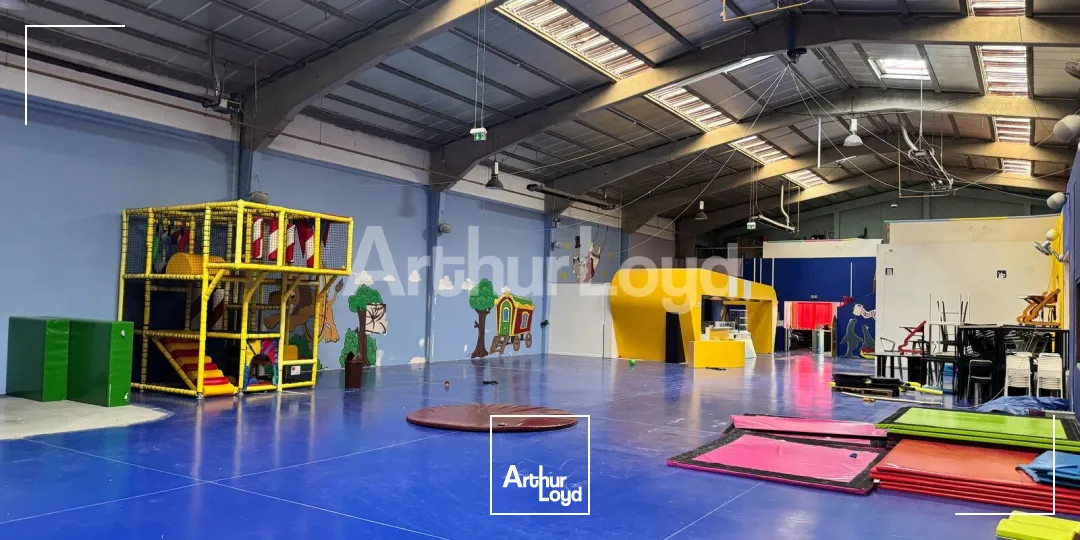 Locaux d'activité & Entrepôts - Location - VILLENEUVE D'ASCQ - 59650 - 1080-1080 - 7736952