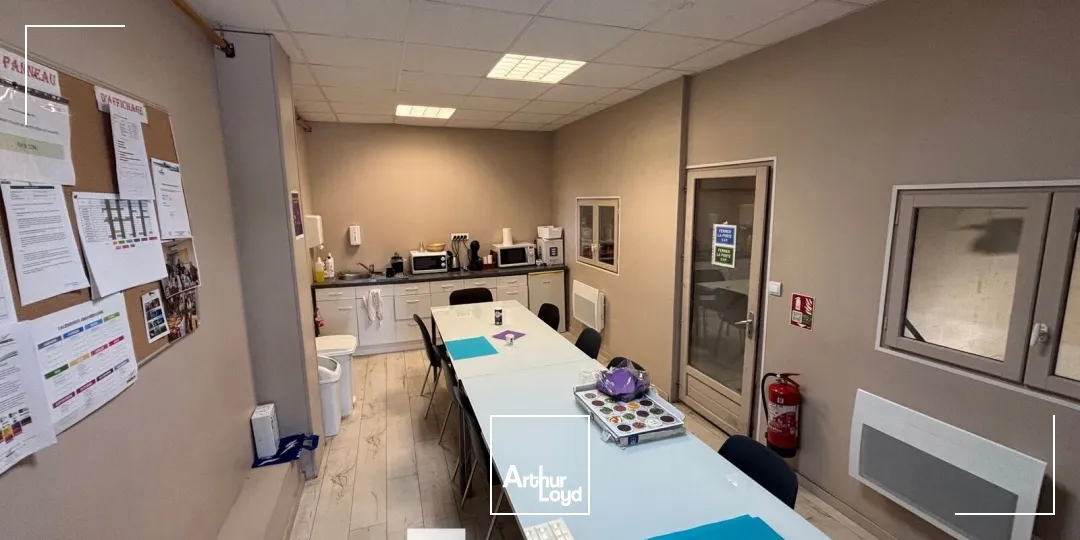 Locaux d'activité & Entrepôts - Location - SAINT QUENTIN FALLAVIER - 38070 - 1250-1250 - 7737067