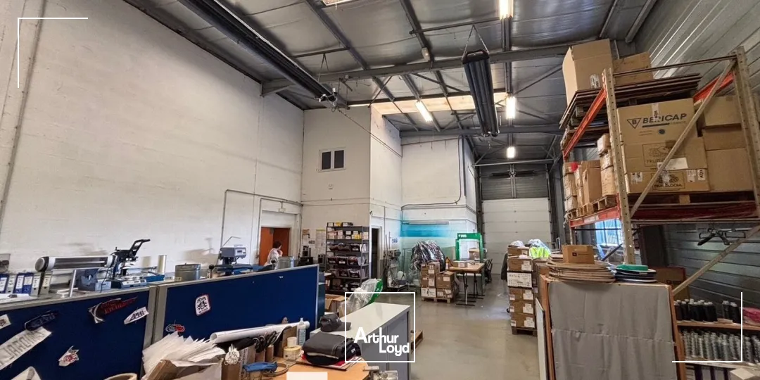 Locaux d'activité & Entrepôts - Location - SAINT QUENTIN FALLAVIER - 38070 - 1250-1250 - 7737072