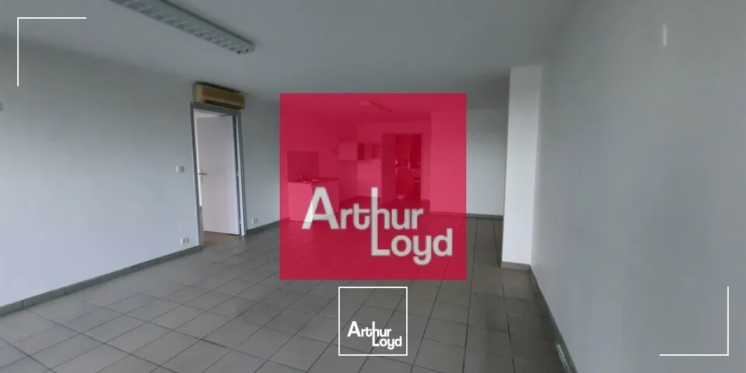 Locaux d'activité & Entrepôts - Vente - CLERMONT FERRAND - 63100 - 900-900 - 7737181
