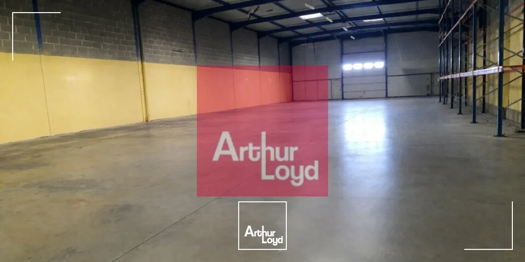Locaux d'activité & Entrepôts - Vente - CLERMONT FERRAND - 63100 - 900-900 - 7737178